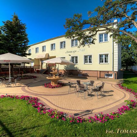 Świdnik Hotel Kaprys מראה חיצוני תמונה